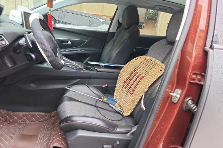 Used Peugeot 4008 2017 350THP Elite Edition Left Front Seat