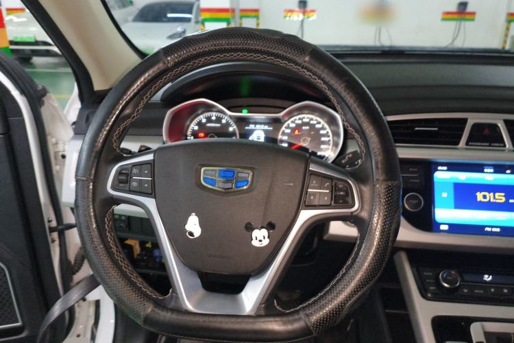 Used Geely Auto Emgrand X7 Sport 2016 1.8TD Automatic ZhiShang Model Steering Wheel
