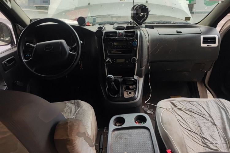 Used Jinbei Express 2017 2.0L Standard Version V19
