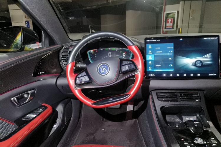 Used BYD Han 2020 EV Four-Wheel Drive High-Performance Flagship Model
