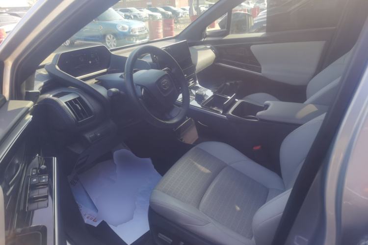 Used Toyota FAW bZ4X 2022 Two-Wheel Drive Long-Range PRO Version Left Front Seat