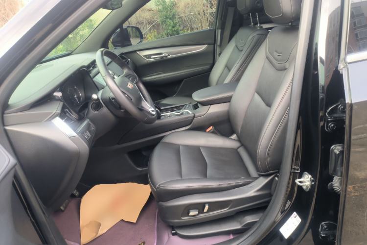 Used Cadillac XT6 2022 2.0T Six-Seater Four-Wheel-Drive Luxury Version