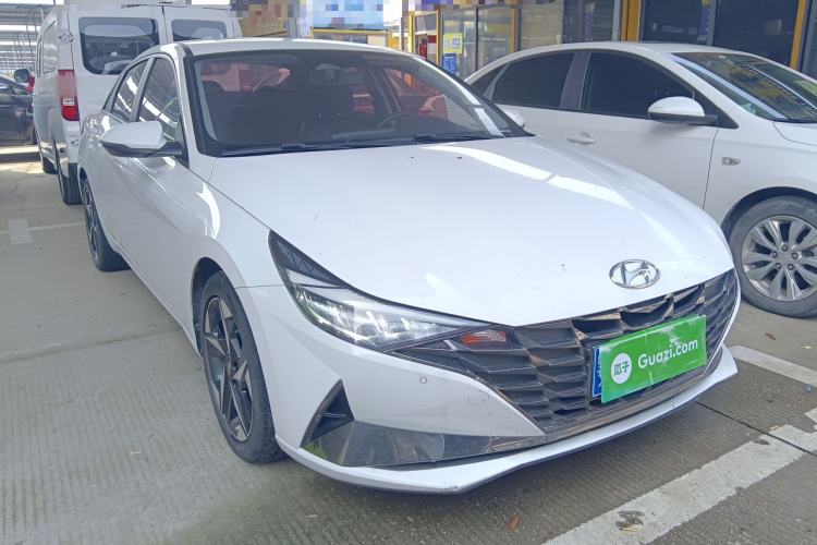 Used Hyundai Elantra 2022 1.5L CVT LUX Prestige Edition Exterior 1