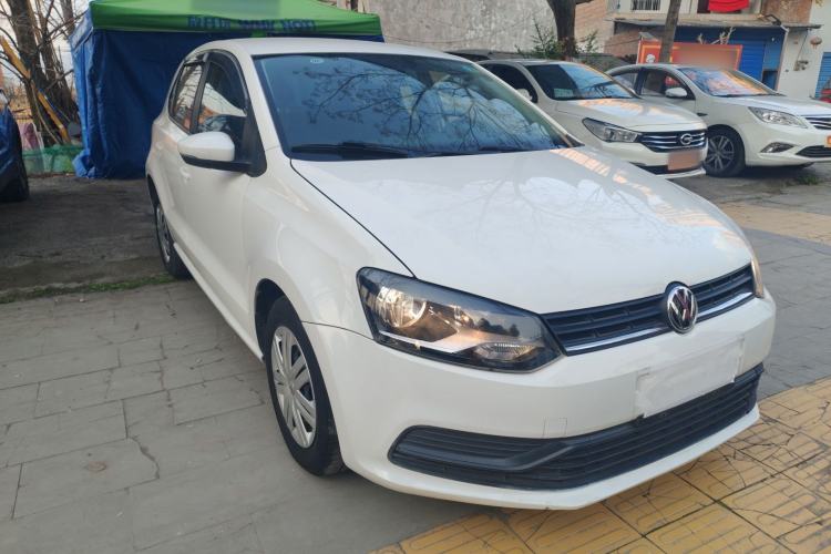 Used Volkswagen Polo 2016 1.4L Manual Fashion Model
