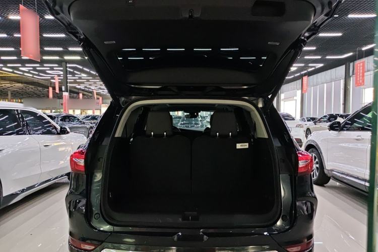 Used Buick Enclave 2020 28T Two-Wheel Drive Prestige Version Trunk