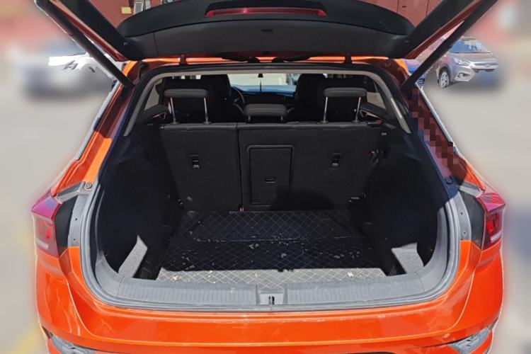 Used Volkswagen T-ROC 2019 280TSI DSG Two-Wheel Drive Comfort Version China VI Standard
