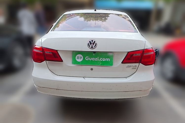 Used Volkswagen Jetta 2015 Value Edition 1.6L Manual Fashionable Style Rear