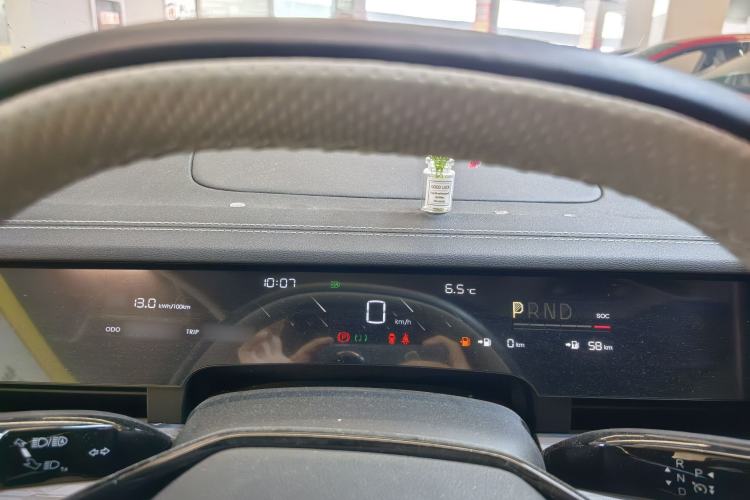 Used NETA S 2022 Extended-Range Version 1160 km Range Rear-Wheel Drive Mid-Grade
