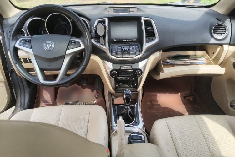 Used CHANGAN Eado 2015 1.6L Manual Luxury Model China IV Standard