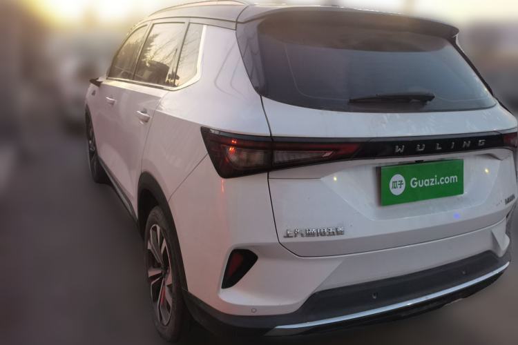 Used Wuling Asta 2021 1.5T CVT Starlight Edition