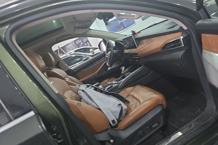 Used SAIC MAXUS D90 2017 2.0T Automatic All-Wheel Drive Polaris