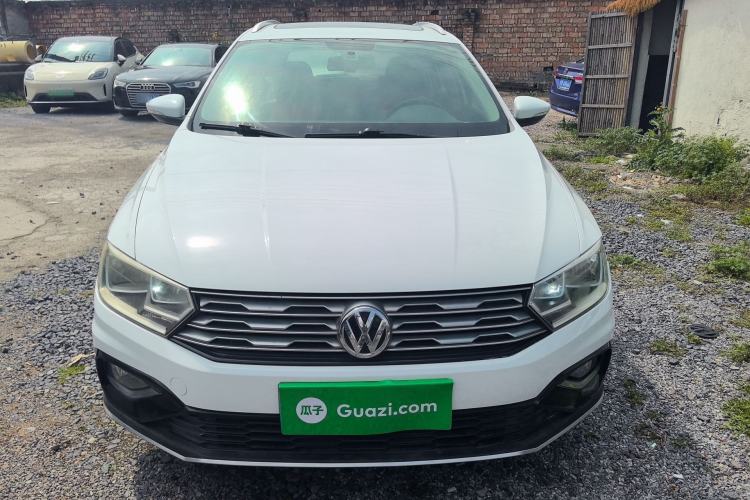 Used Volkswagen C-TREK 2017 230TSI DSG Comfort Version