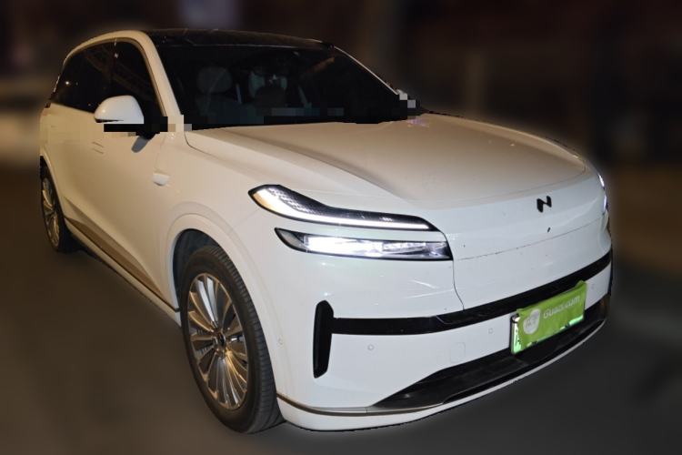 Used ONVO Luxeed L90 2025 Model—Ultra Six-Seater Version