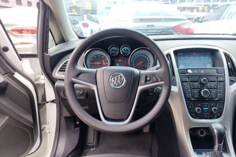 Used Buick GT 2014 XT 1.6L Automatic Fashion Edition
