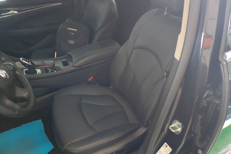 Used Buick LaCrosse 2022 652T Luxury Version