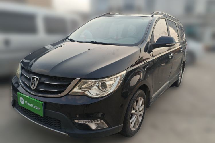 Used Baojun 730 2014 1.5L manual Comfort ESP version 7 seats