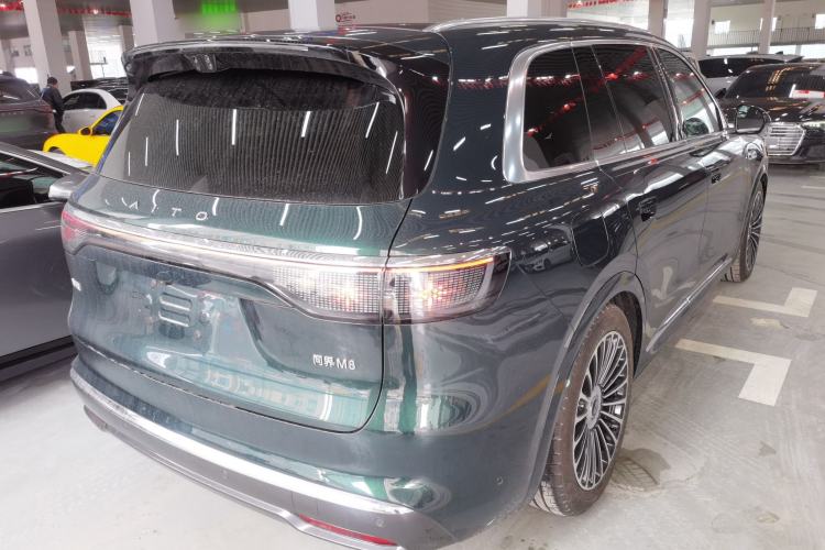 Used Hima AITO M8 2025 Extended-Range Ultra Version 53.4 kWh 6-Seater Edition
