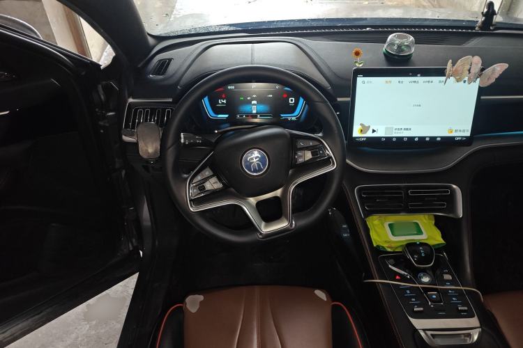 Used BYD Song PLUS 2020 1.5T Automatic Prestige Version Steering Wheel