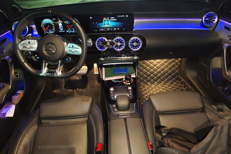 Used Mercedes-Benz A AMG 2023 AMG A 35 L 4MATIC Center Console