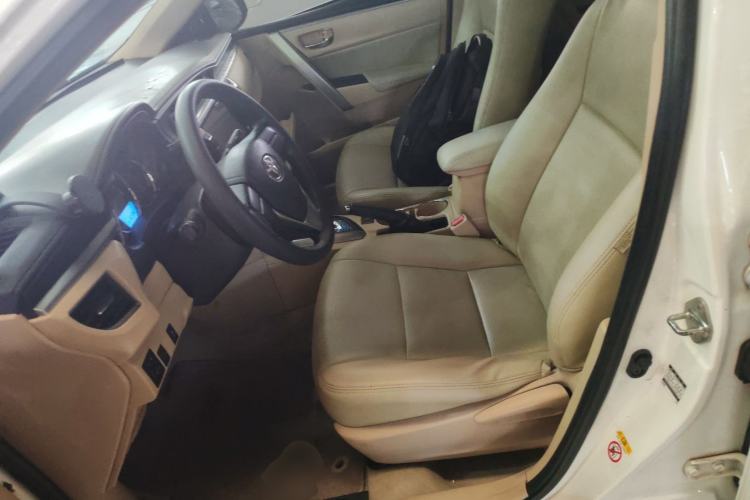 Used Toyota Corolla 2017 1.2T CVT GL
