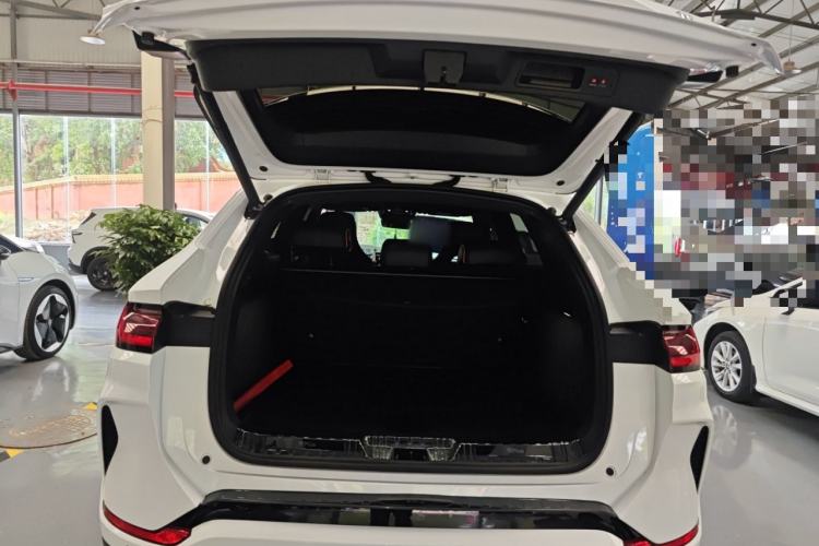 Used BYD Song PLUS New Energy 2024 HONOR Edition DM-i 110km Flagship Model Trunk