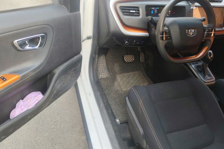 Used Geely Auto Vision X1 2017 1.3L Automatic Fun Edition