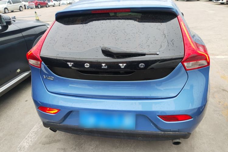 Used Volvo V40 2015 1.6T Zhiya Edition Rear