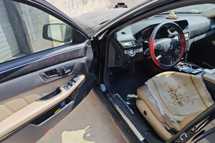 Used Mercedes-Benz E-Class 2009 E 300 Fashion Model Driver Seat