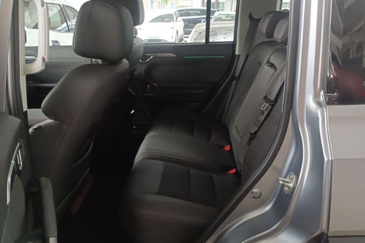 Used JETOUR Traveler 2023 2.0T All-Wheel-Drive CrossPRO Left Rear Seat