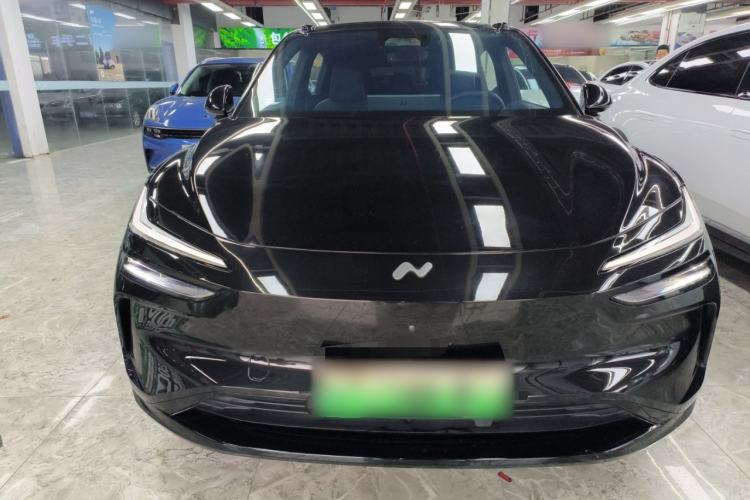 Used ONVO L60 2024 60 kWh Rear-Drive Version Front