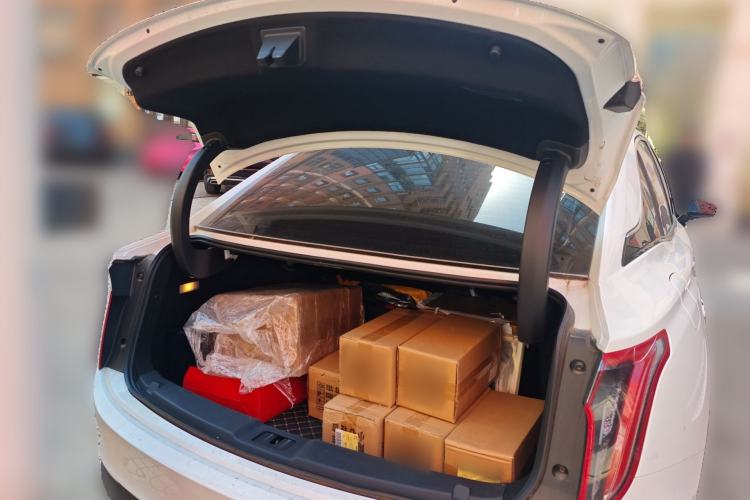 Used Hongqi E-QM5 2022 431 km Charge & Enjoy Edition Trunk