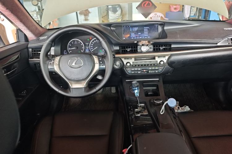 Used Lexus ES 2013 250 Elite Edition
