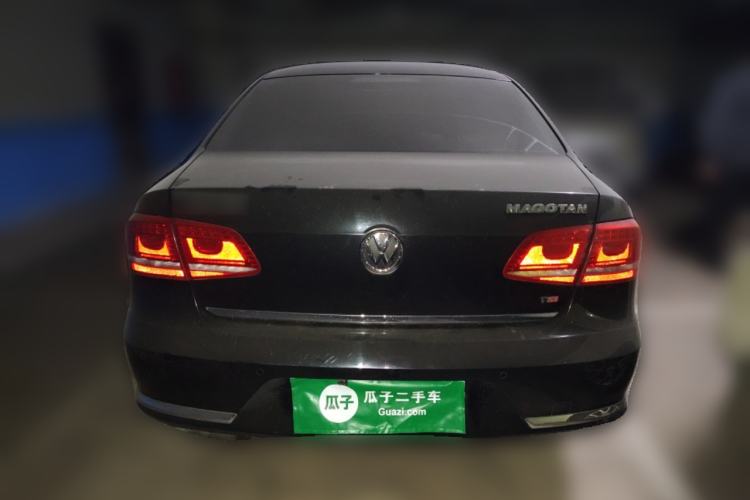Used Volkswagen Magotan 2013 1.8TSI Premier Model Rear