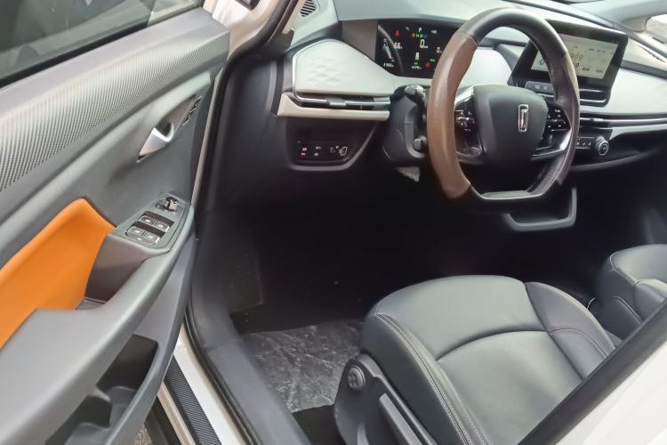 Used Bestune NAT 2023 PRO Comfortable Travel Battery-Swap Version 401km