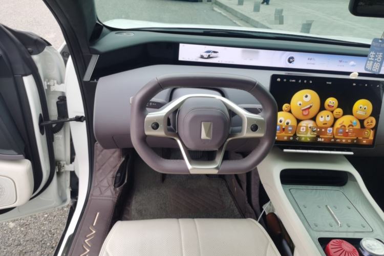 Used Avatr 12 2023 700 Three-Laser Rear-Wheel Drive Luxury Edition
