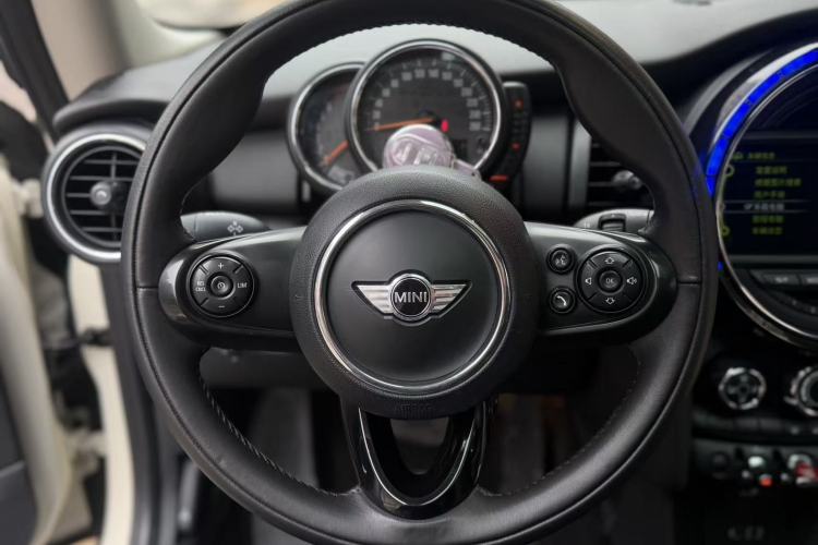 Used MINI 2016 1.2T ONE Pioneer Edition