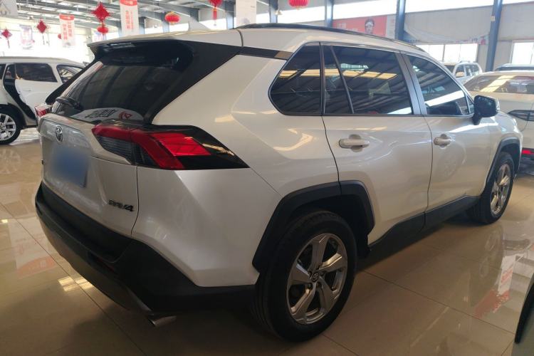 Used Toyota RAV4 2021 2.0L CVT Two-Wheel Drive Fashion Edition
