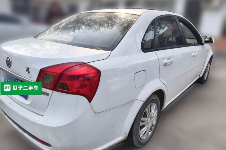 Used Buick Excelle 2015 1.5L Manual Classic Trim
