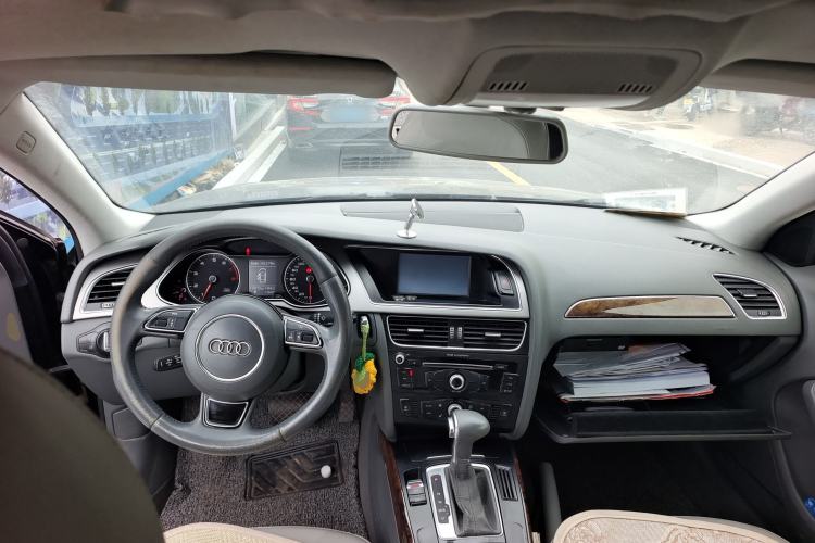 Used Audi A4L 2013 35 TFSI Automatic Comfort Model