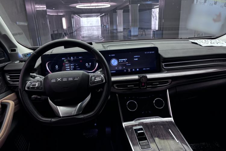 Used EXEED Lanyue 2021 390T Four-Wheel Drive Starry Edition
