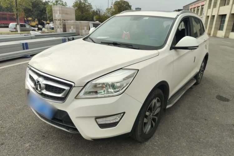 Used BAIC Senova X65 2015 2.0T Automatic Elite Model
