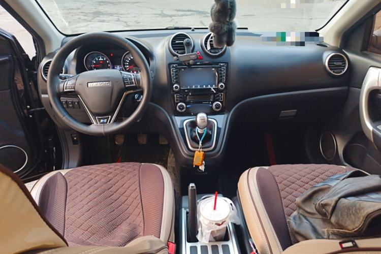 Used Haval H6 2016 Upgraded Model 1.5T Manual Two-Wheel Drive Elite Version
