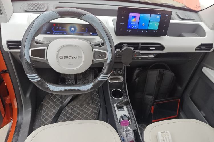 Used Geely Galaxy Panda 2024 200km Panda Rider Interior 2