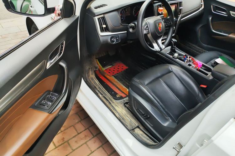 Used Roewe i6 2020 PLUS 1.6L CVT 4G Connected Glory Luxury Edition Driver Seat