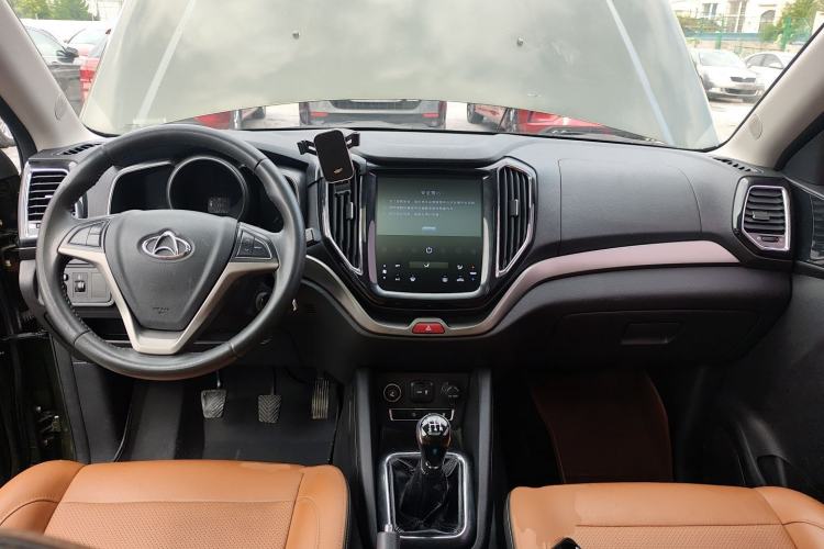 Used CHANGAN OSHAN CX70 2016 1.6L Manual Luxury Model
