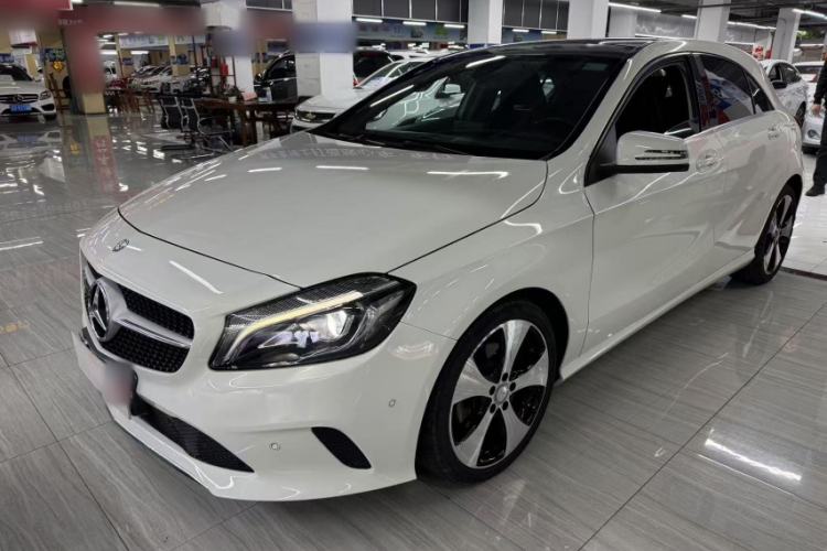 Used Mercedes-Benz A-Class (Import) 2016 A 200 Fashion Model
