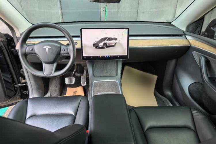 Used Tesla Model Y 2022 Rear-Wheel-Drive Version