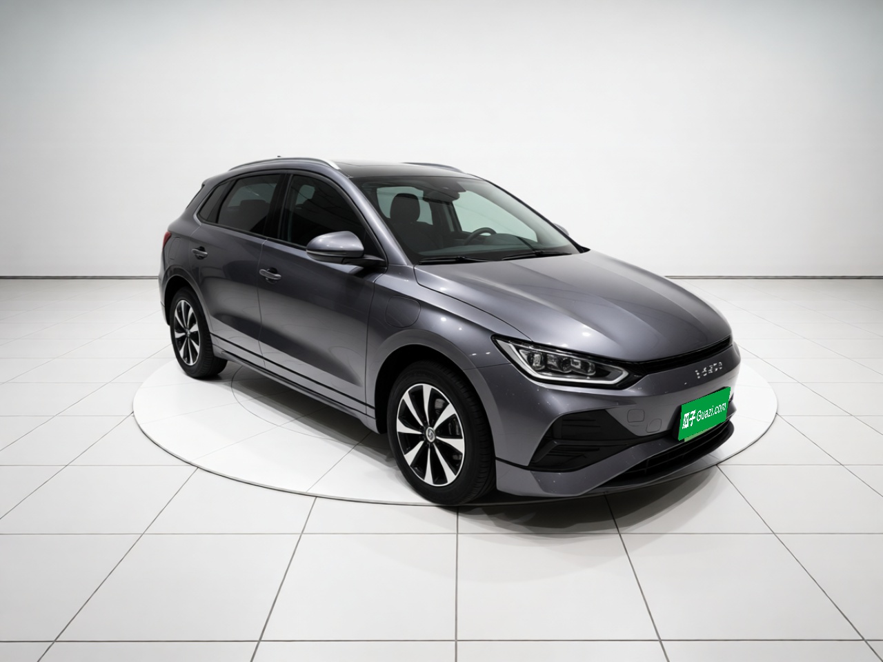 BYD e2 2024 Honor Edition Luxury Model — снимка 3