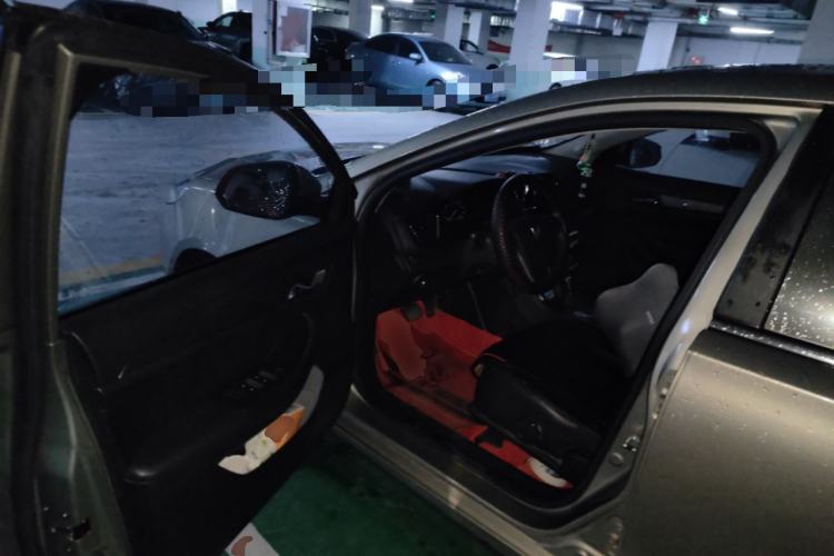 Used Roewe 360 2017 1.5L Automatic Luxury Edition
