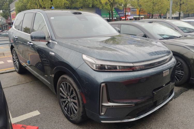 Used Geely Galaxy M9 2025 Model 230km Two-Wheel-Drive Exploration Edition Front Right 45 Deg